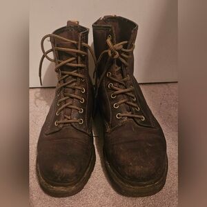 Dr. Martens Distressed Brown Leather Boots. Made In England. Mens 8 US. Rare